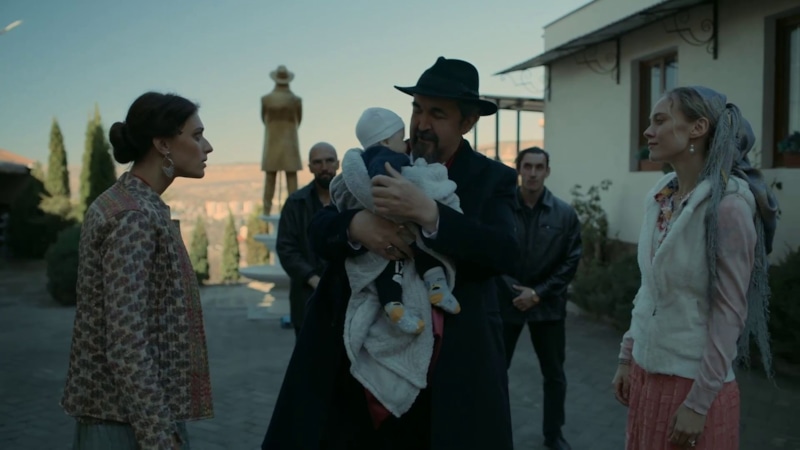 Кадр из сериала «Улица Шекспира»