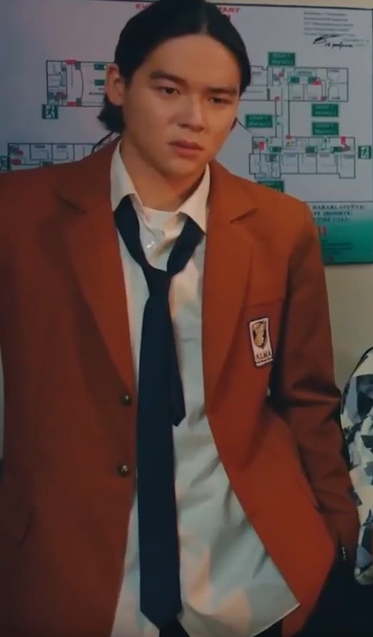 Ансар Ильясов в сериале «Таргет»