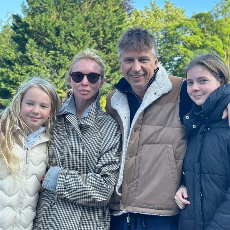 Алексей Ягудин с детьми