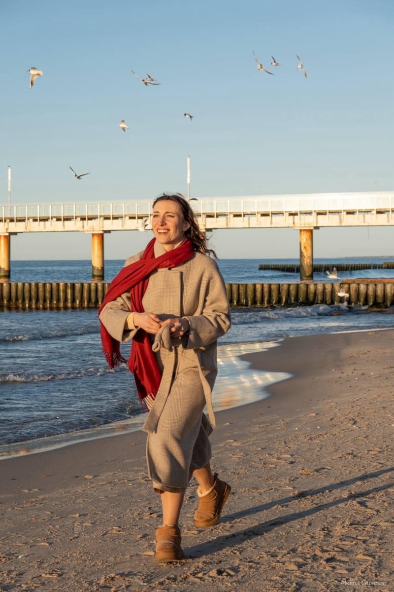 Кадр из сериала «Извините, я передумала умирать»