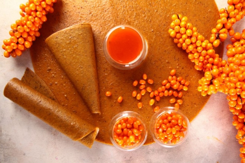 Осенняя сладость с пользой: пастила из облепихи