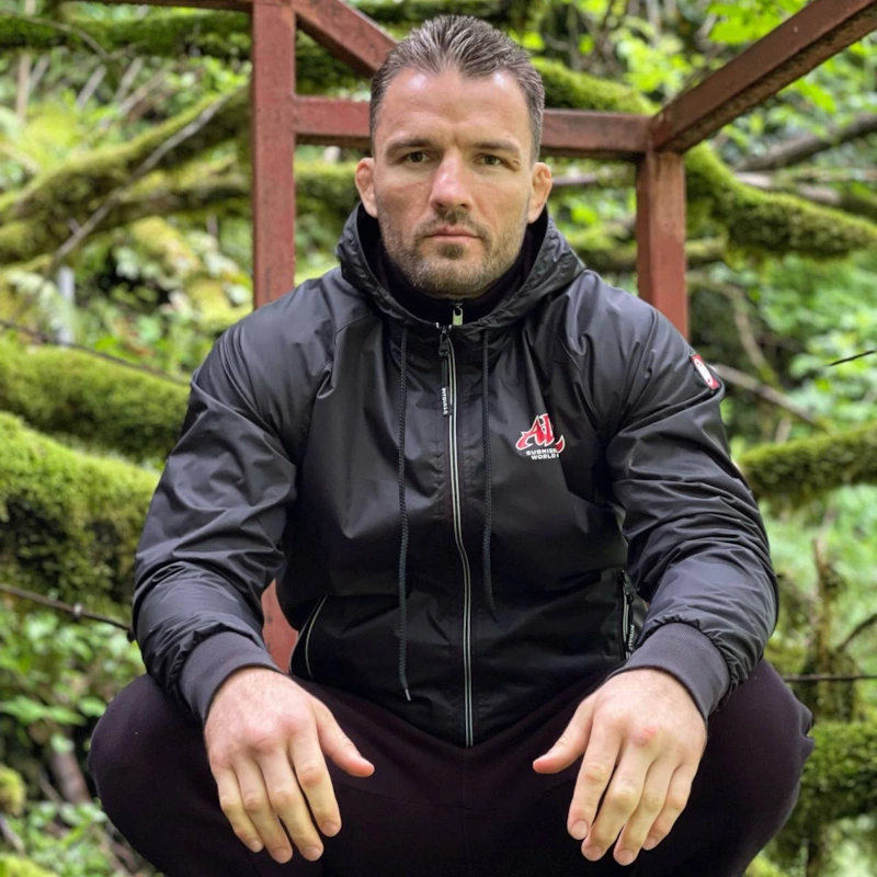 Леонид Гатовский — обладатель черного пояса по бразильскому джиу-джитсу