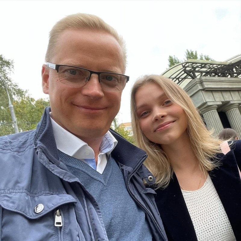 Эрнест Мацкявичюс с дочерью Эрнест Мацкявичюс с дочерью