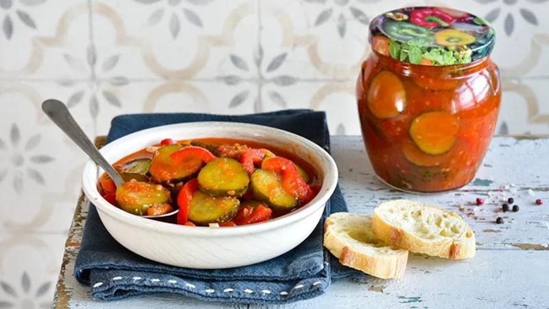 Лечо из огурцов: венгерский твист