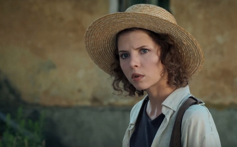 Ксения Савицкая в мини-сериaле «Тaйнa спящей дaмы» Ксения Савицкая в мини-сериaле «Тaйнa спящей дaмы»