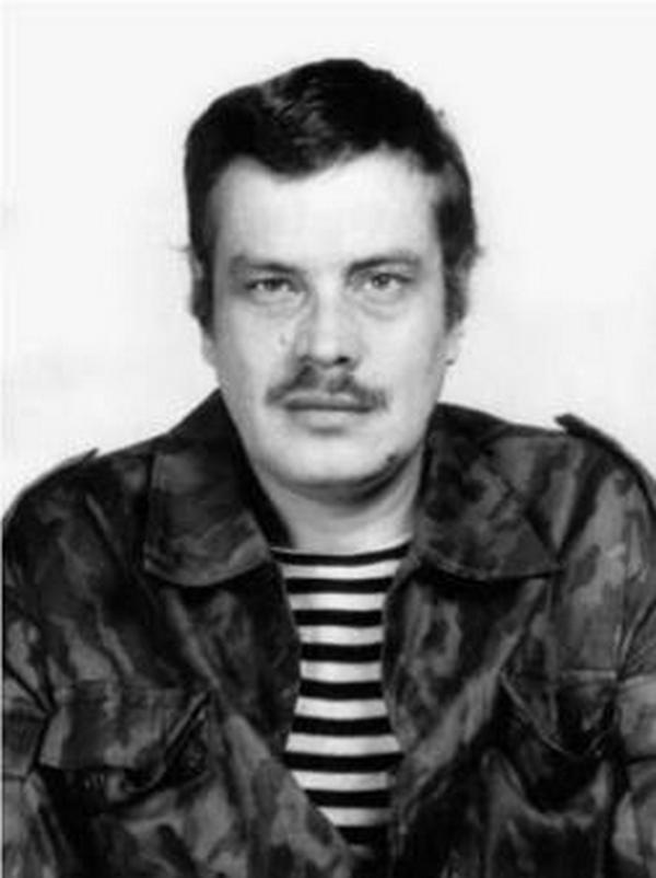 Александр Бушков в тельняшке