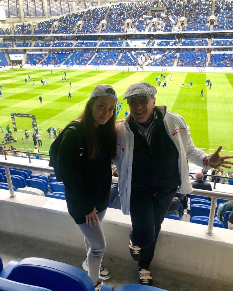 Александр Добровинский с дочерью Александр Добровинский с дочерью