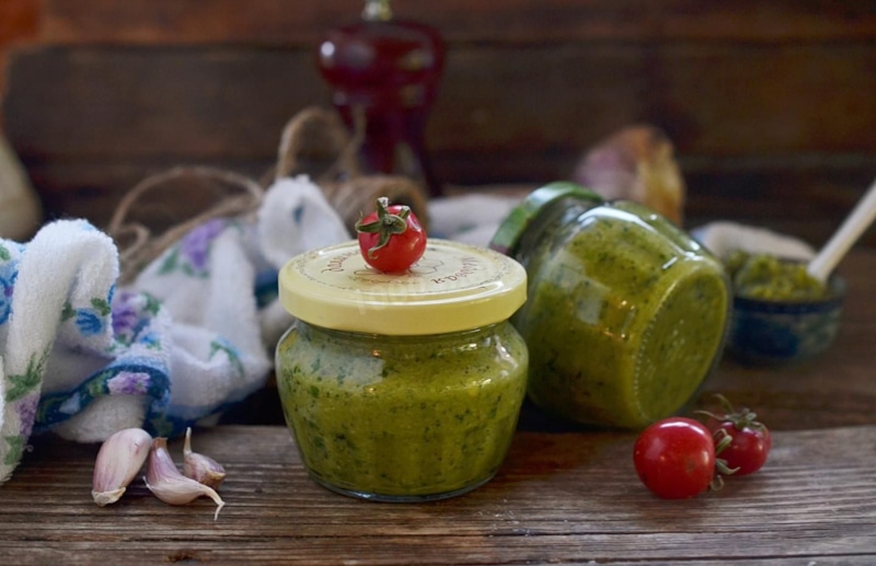 Паста из зеленого перца: вкус лета в банке