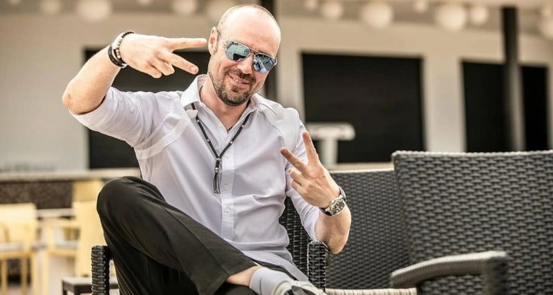 Любовник Полины Дибровой развелся с женой