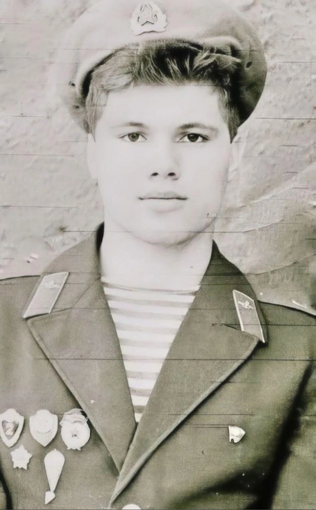 Олег Рой в молодости