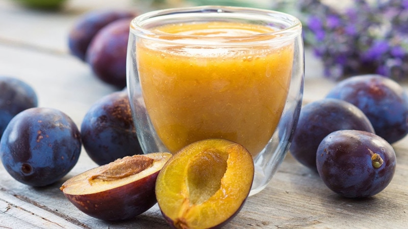 Острый сливово-мандариновый смузи: рецепт для очищения