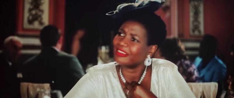 Сара Найлз в фильме «Токсичный мститель» Сара Найлз в фильме «Токсичный мститель»