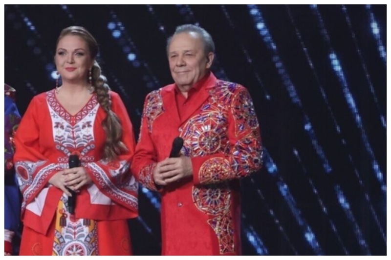 Марина Девятова с отцом Владимиром Девятовым