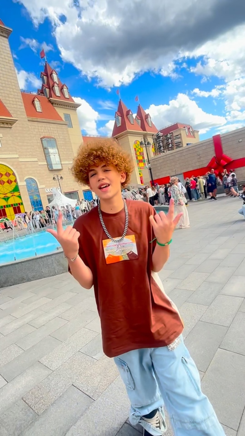 Новый Юра Шатунов Платон Степанов Новый Юра Шатунов Платон Степанов