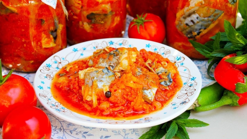 Салат из скумбрии на зиму: рецепт без консервантов