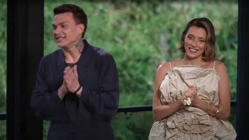 Ведущие шоу «Ставка на любовь» Регина Тодоренко и Влад Топалов