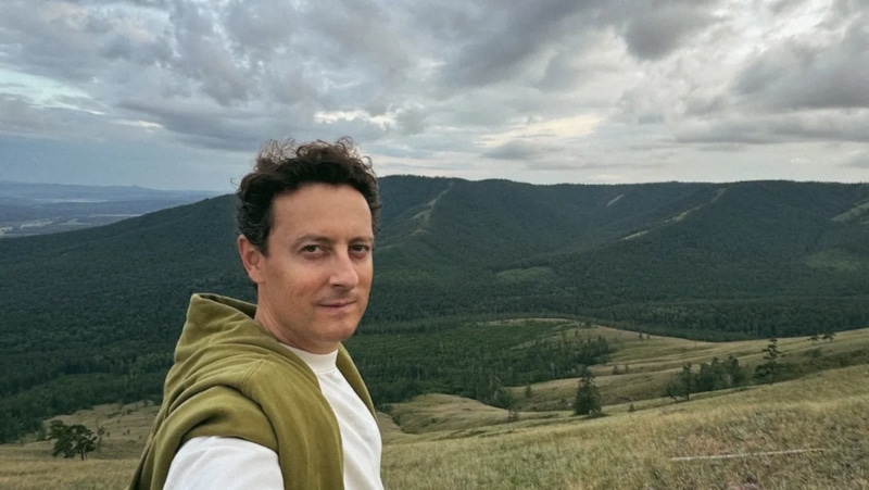 Лейбл Анны Асти подал иск на миллион против Стаса Ярушина