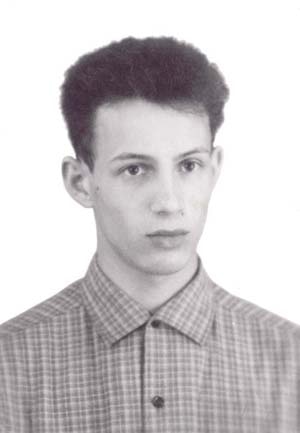 Василий Головачев в молодости