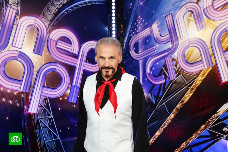 Анатолий Алёшин в шоу «ВИА Суперстар!»