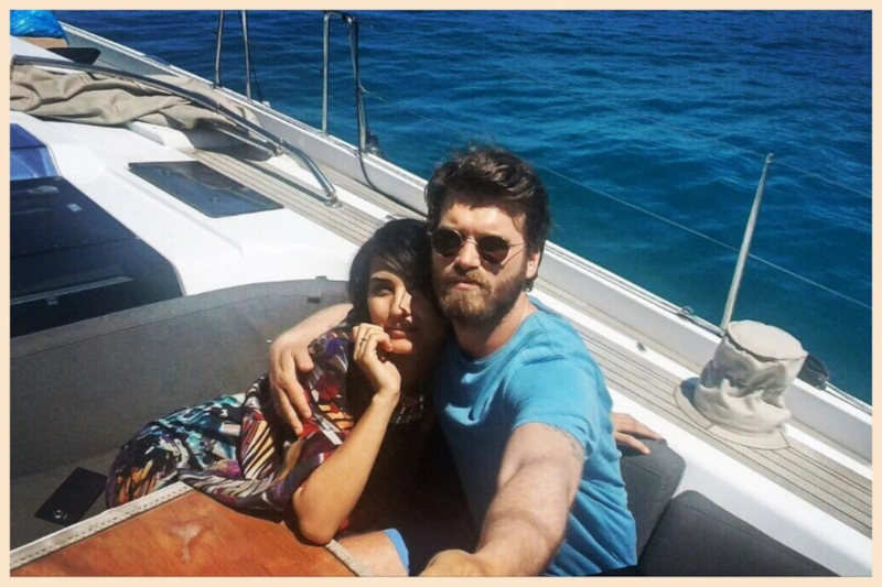 Кадр из сериала «Отважный и красавица»