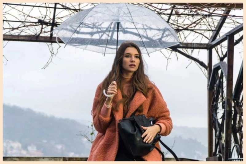 Кадр из сериала «Этот город последует за тобой»