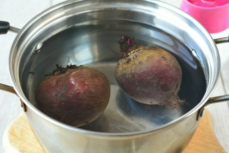 Вареная свекла: насыщенный цвет