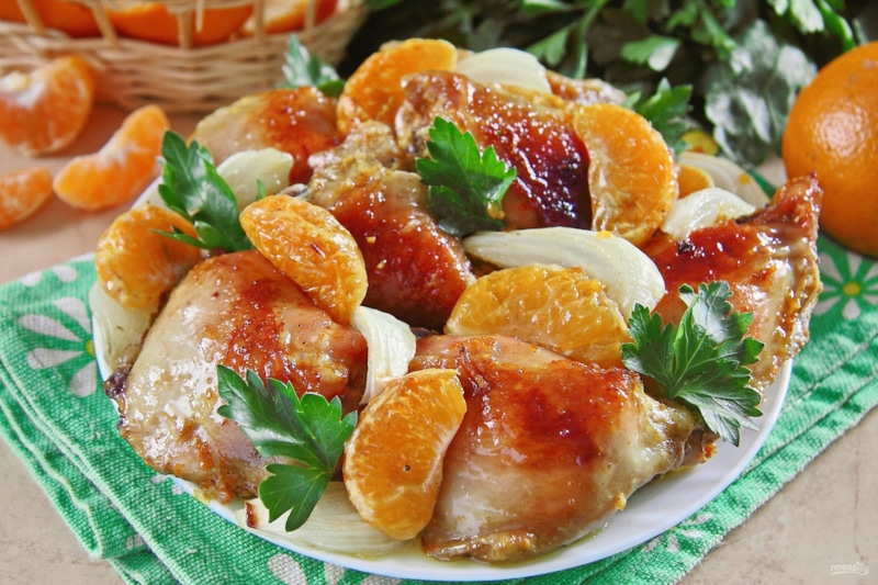 Курица с мандаринами: сочный контраст