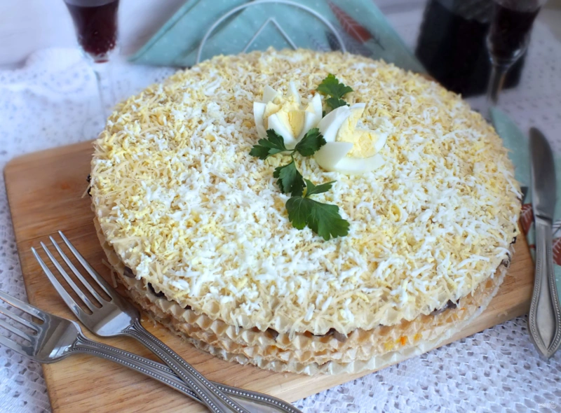 Селедочный торт: слои и хруст