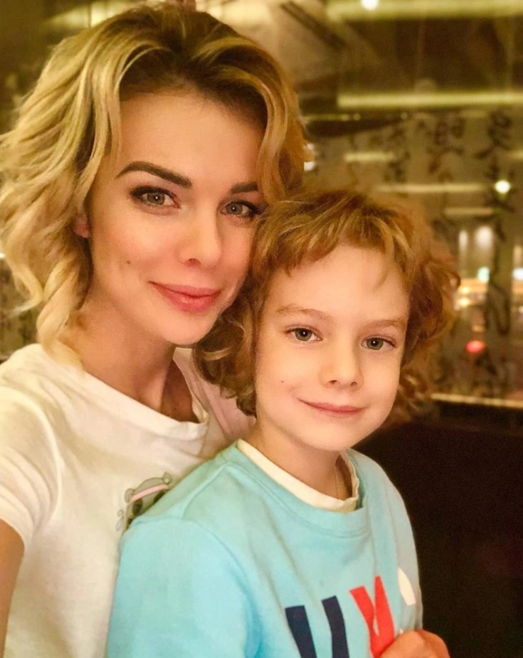 Анна Старшенбаум с сыном