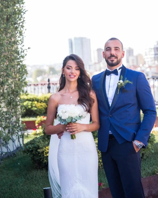 Селин Ягджиоглу и Гёкхан Ханибей Селин Ягджиоглу и Гёкхан Ханибей