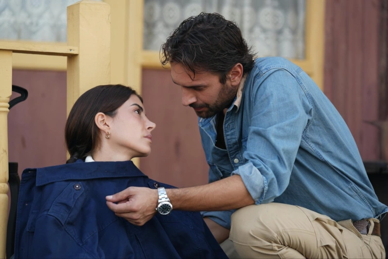 Кадр из сериала «Это море переполнится»