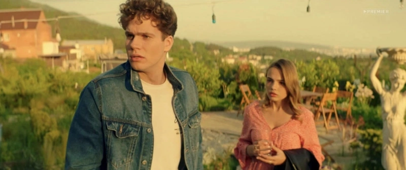 Кузьма Сапрыкин и Валя Карнавал