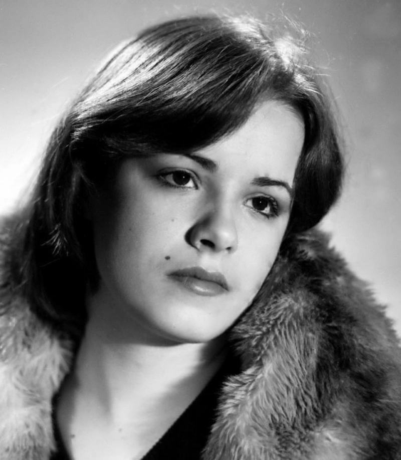 Елена Цыплакова в молодости