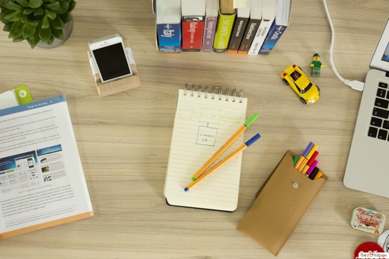 Рабочий стол: стерильный порядок Рабочий стол: стерильный порядок