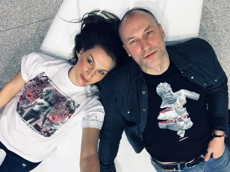 Анастасия Ларина с мужем Константином Соловьевым