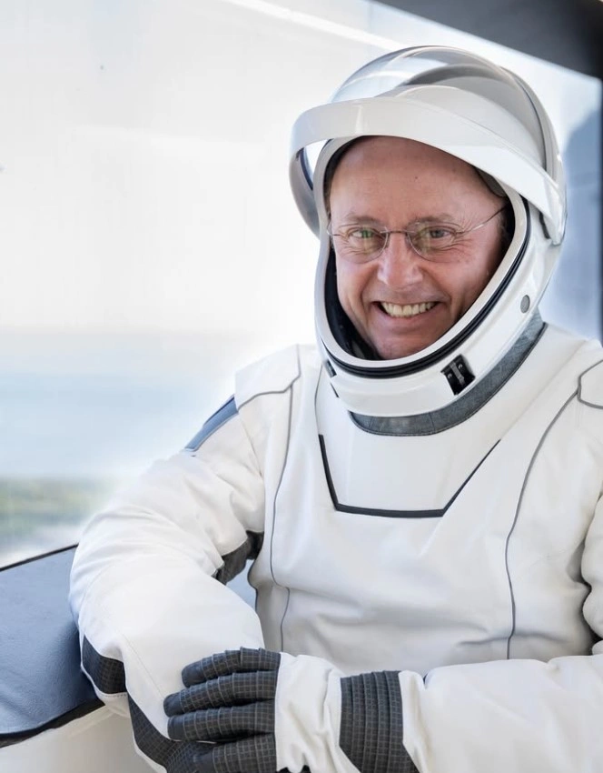 Американский астронавт Эдвард Майкл Финк