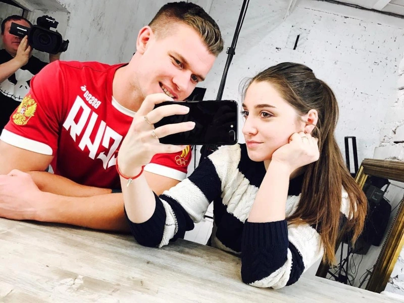 Алексей Зайцев и Алия Мустафина Алексей Зайцев и Алия Мустафина