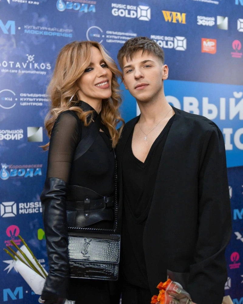 Людмила Соколова и Александр Эгромжан Людмила Соколова и Александр Эгромжан