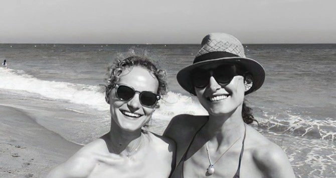 Анастасия Бегунова с сестрой Анной