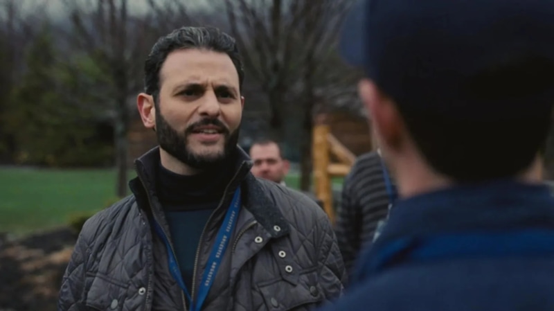 Ариан Моайед в сериале «Наследники» Ариан Моайед в сериале «Наследники»