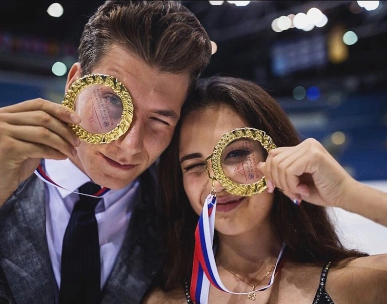 Елизавета Худайбердиева и Никита Назаров