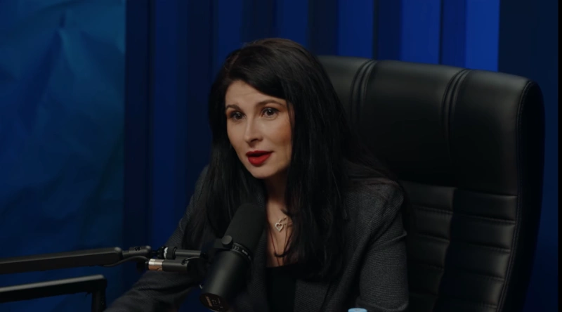 Ева Меркачёва в передаче «Кому на Руси»