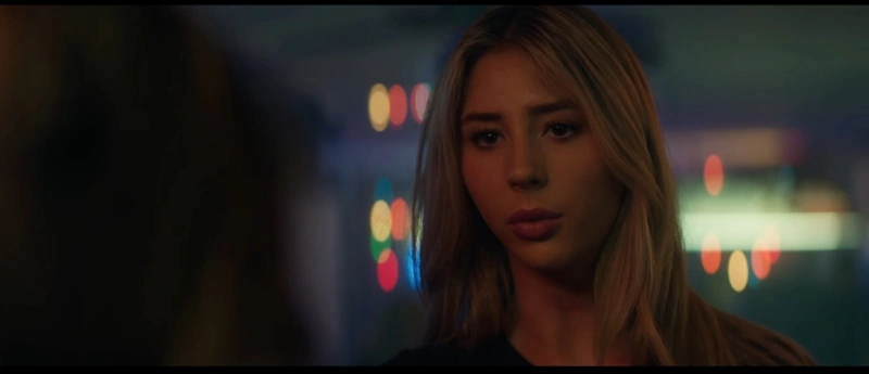 Скарлет Роуз Сталлоне в фильме «Сезон охоты»