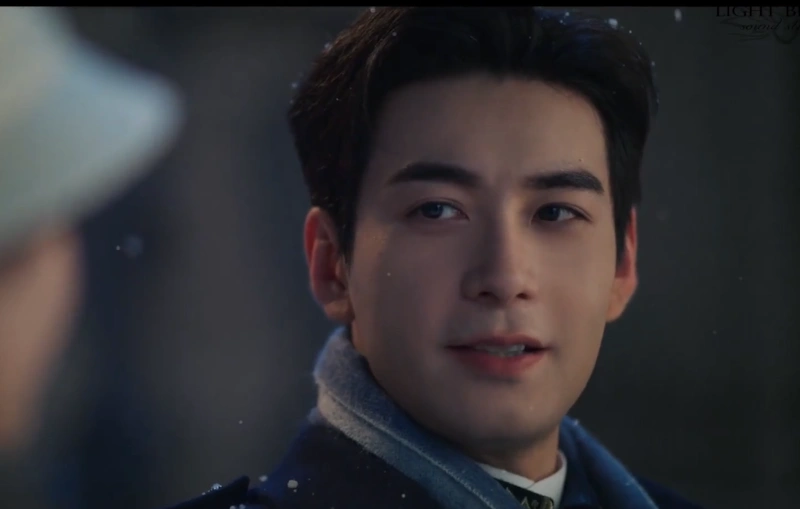 Актер сериала «Разворачивающаяся драма» Чэнь Синьсюй