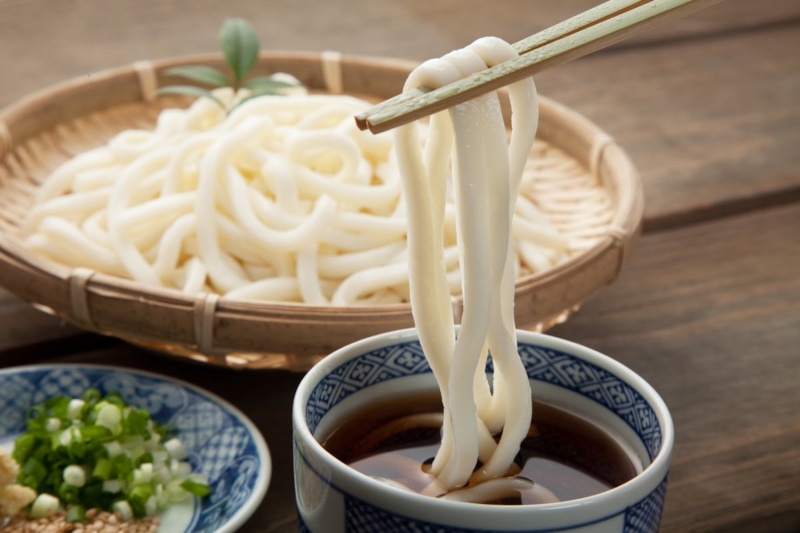 Приготовление лапши удон: японская классика