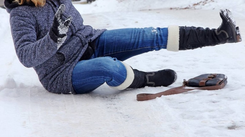 Падение зимой: техника безопасности