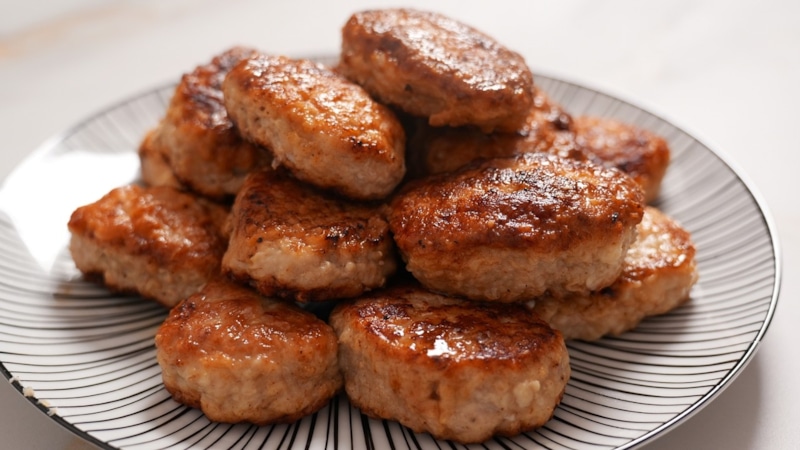 Нежные котлеты: секрет внутри