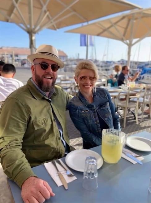 Крис Салливан с женой Рэйчел Крис Салливан с женой Рэйчел