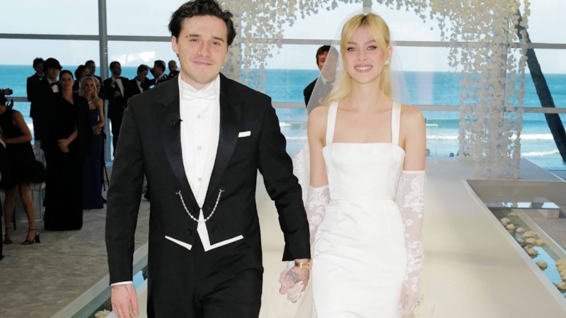 Никола Пельтц на свадьбе Никола Пельтц на свадьбе