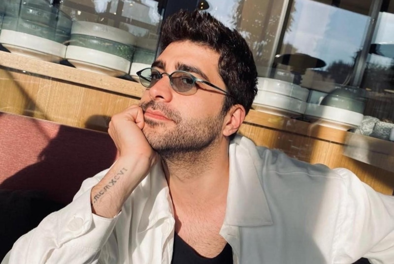 Догукана Гюнгера лишили главной роли в «Клюквенном щербете»